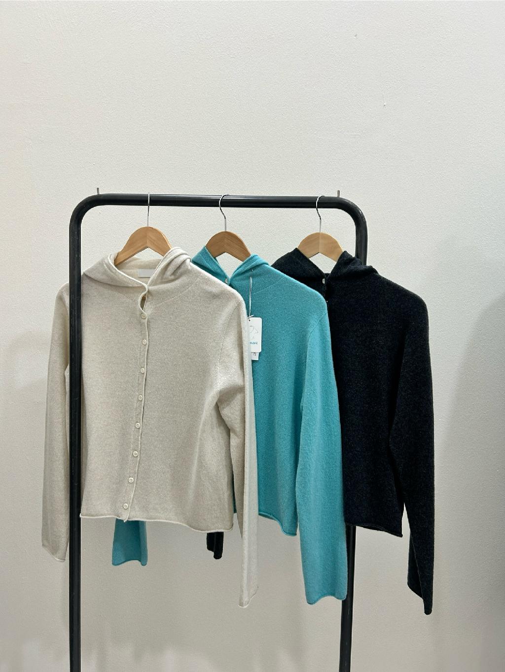 바이홀가후드가디건